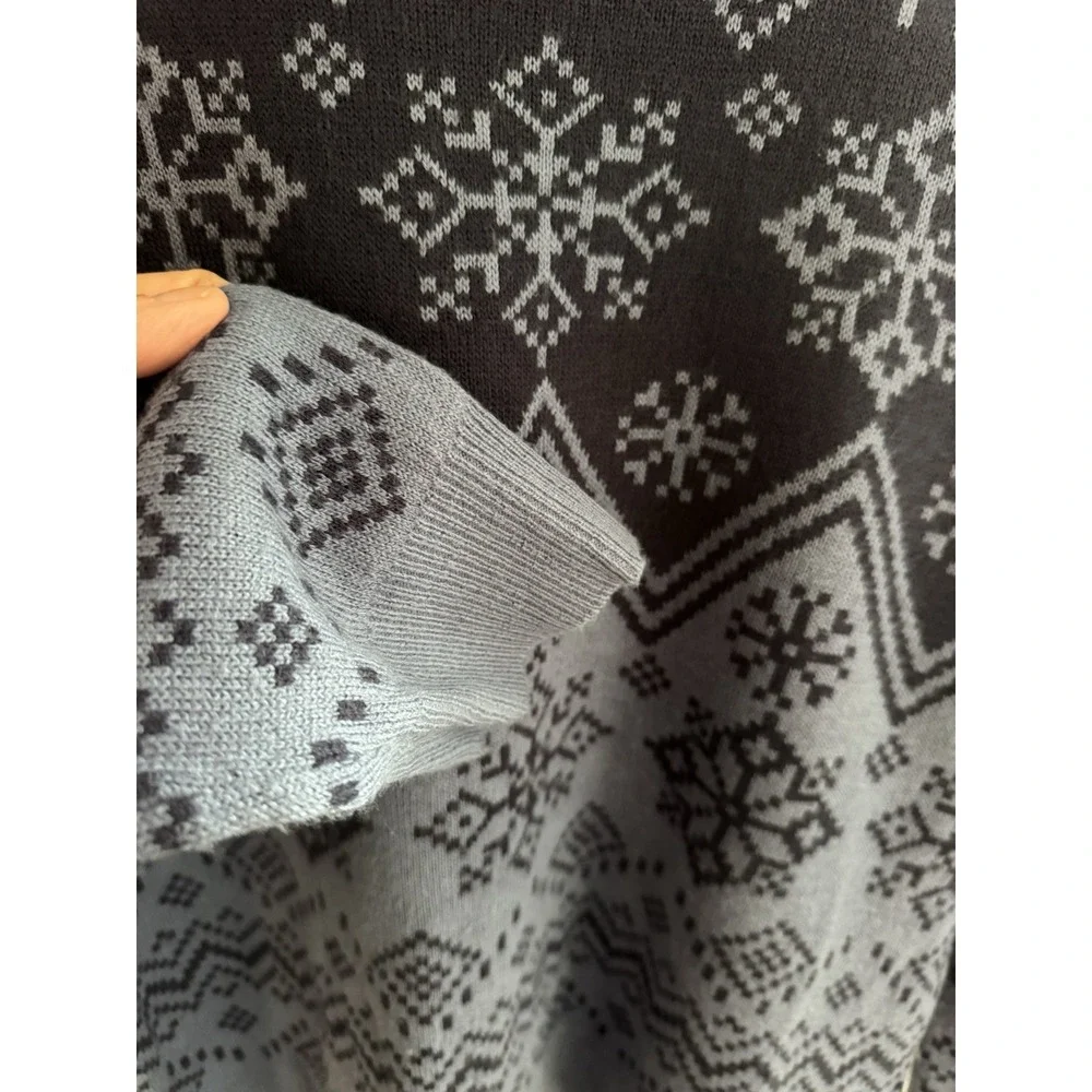 Gloria Vanderbilt Nordic Snowflake Ombre Knit‎ Winter Sweater Sz S Cozy